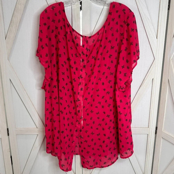 Torrid Butterfly Print Georgette Button Back Top - Picture 4 of 7